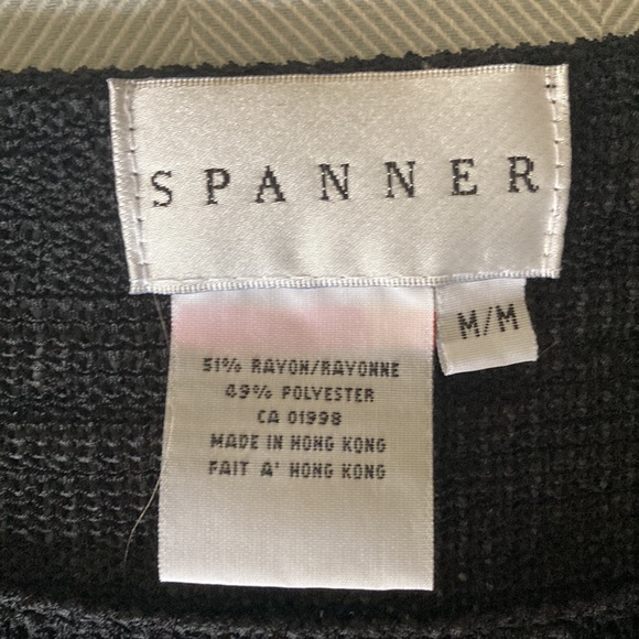 Spammer Woman’s Knit Top - Picture 2 of 5